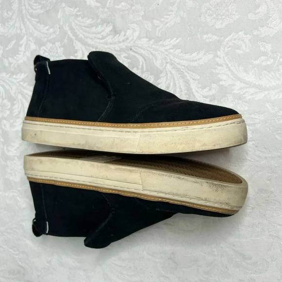 TOMS Paxton Bootie Black Slip On Ankle‎ Pull Tab Fashion Sneaker Women's Size 11 - Picture 2 of 9